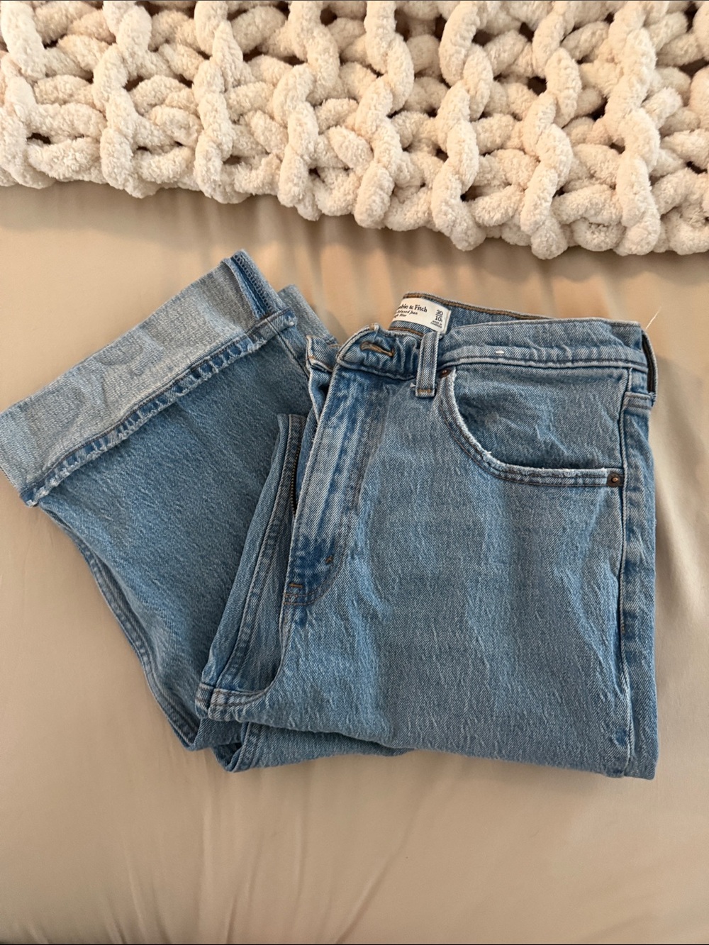 Abercrombie & Fitch Light Wash Wide Leg Jeans - Picture 4 of 7